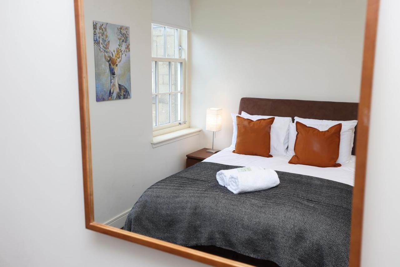 Joivy Spacious 2 Bed,2 Bath Flat, Free Parking And Rooftop Terrace 爱丁堡 外观 照片