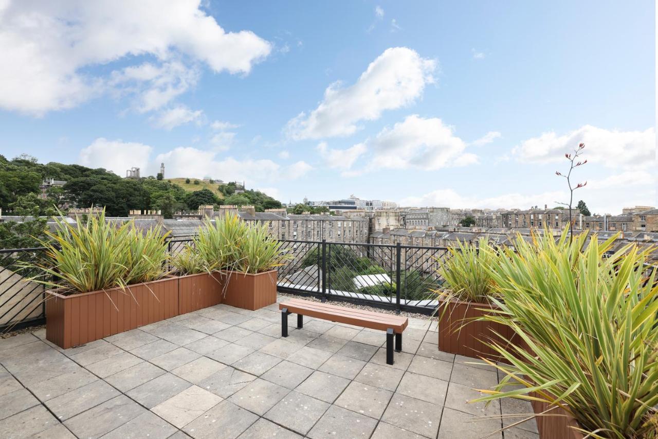 Joivy Spacious 2 Bed,2 Bath Flat, Free Parking And Rooftop Terrace 爱丁堡 外观 照片