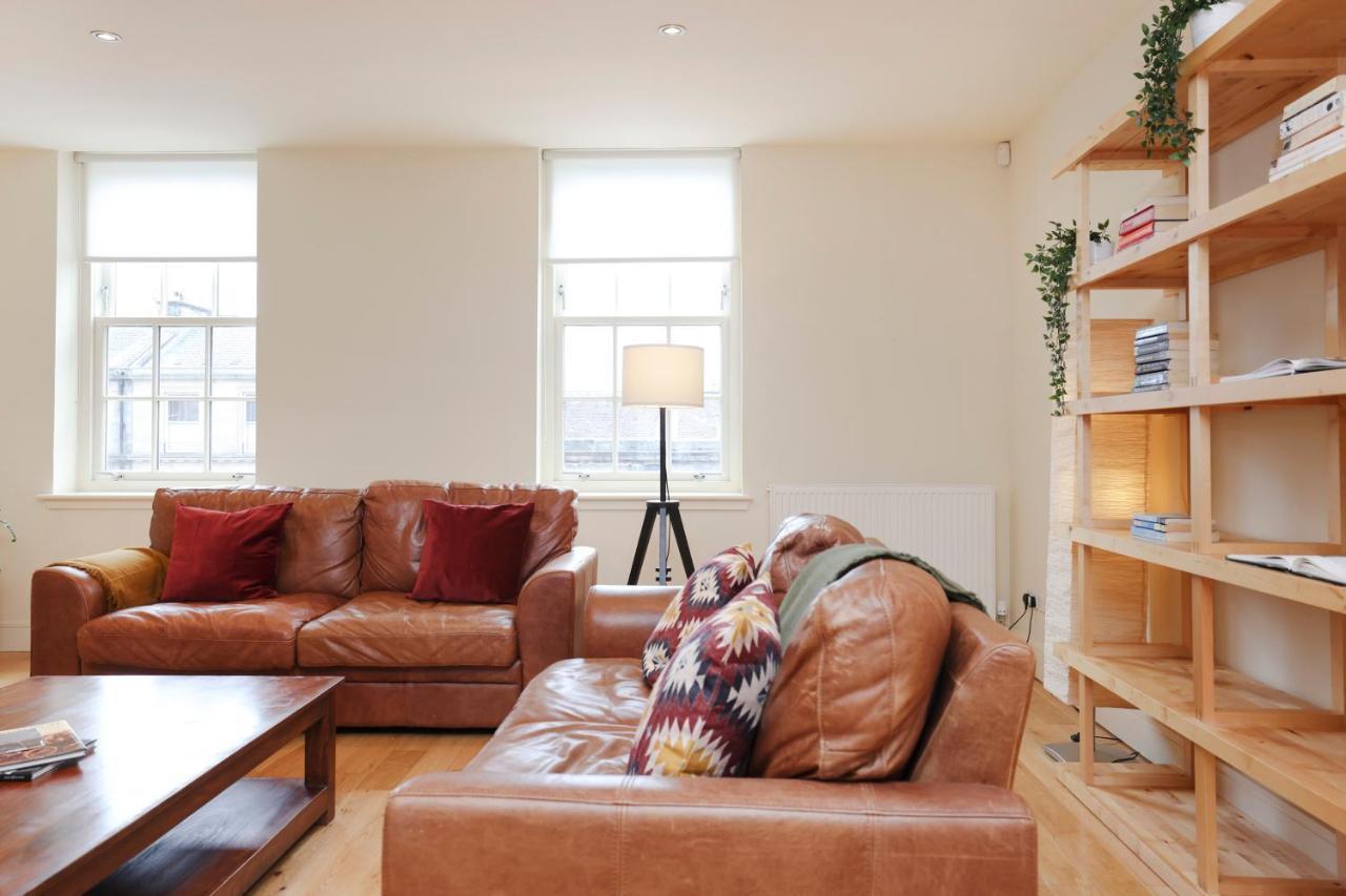 Joivy Spacious 2 Bed,2 Bath Flat, Free Parking And Rooftop Terrace 爱丁堡 外观 照片