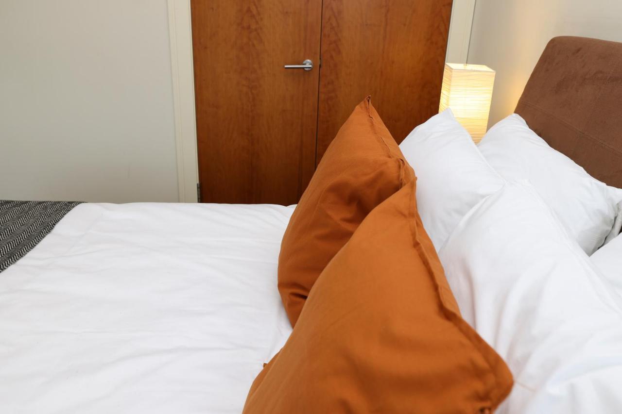 Joivy Spacious 2 Bed,2 Bath Flat, Free Parking And Rooftop Terrace 爱丁堡 外观 照片